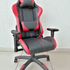 Кресло геймерское Barneo K-52 (черная экокожа красные вставки) в Сысерти - sysert.mebel24.online | фото