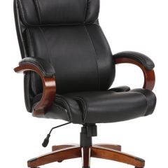 Кресло офисное BRABIX PREMIUM "Magnum EX-701" (дерево, рециклированная кожа, черное) 531827 в Сысерти - sysert.mebel24.online | фото 1