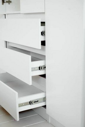 Спальный гарнитур Парус (Белый/Белый) 1400 (Вариант-1) в Сысерти - sysert.mebel24.online | фото 9